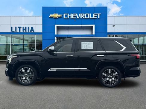 Used 2023 Toyota Sequoia Capstone AWD/4WD image 5