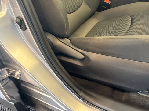 Used 2023 Toyota RAV4 LE image 22