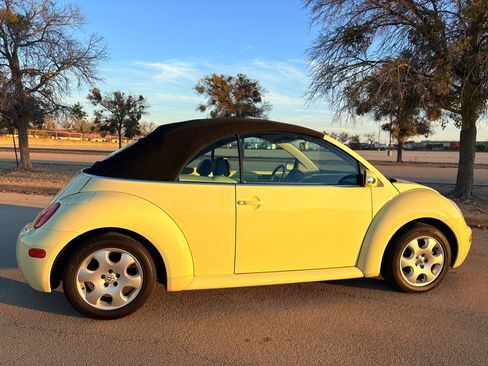 Used 2003 Volkswagen Beetle GLS image 16
