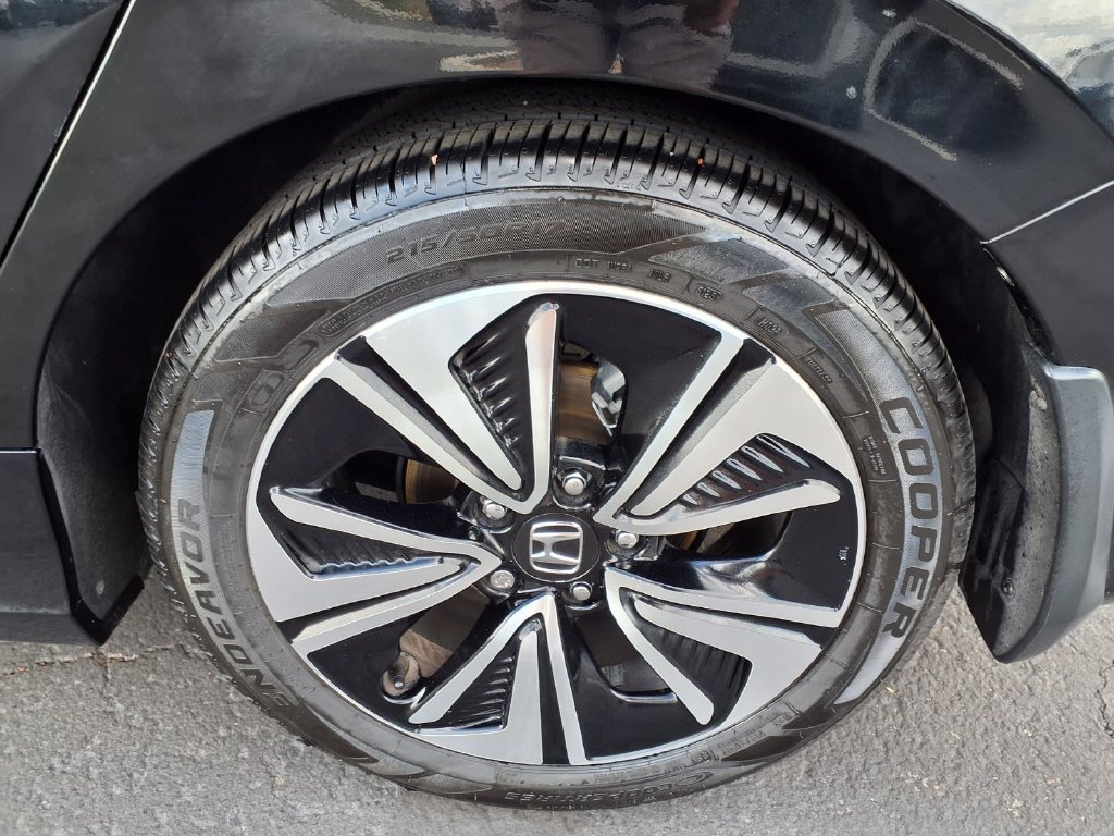 Used 2018 Honda Civic EX-T image 15
