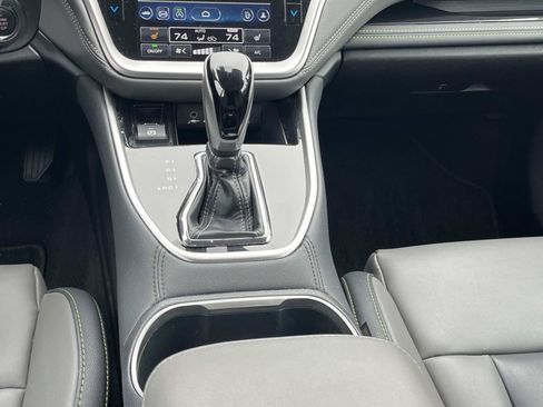 Used 2024 Subaru Outback Onyx Edition image 18