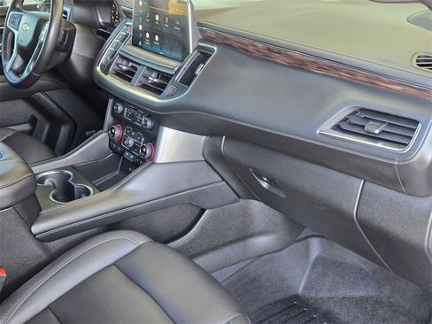 Used 2022 Chevrolet Tahoe LT w/ LT Signature Plus Package image 29