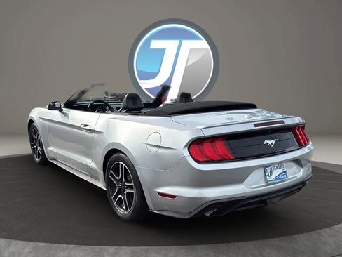 Used 2018 Ford Mustang Premium image 33
