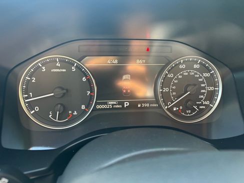 New 2025 Mitsubishi Outlander SE image 28