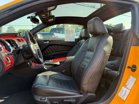 Used 2012 Ford Mustang Premium w/ V6 Coupe Accessory Pkg 1 RWD image 12