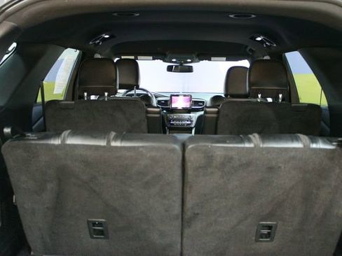 Used 2020 Ford Explorer ST image 17