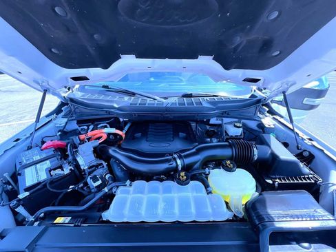 Used 2021 Ford F150 Lariat w/ Equipment Group 502A High AWD/4WD image 11
