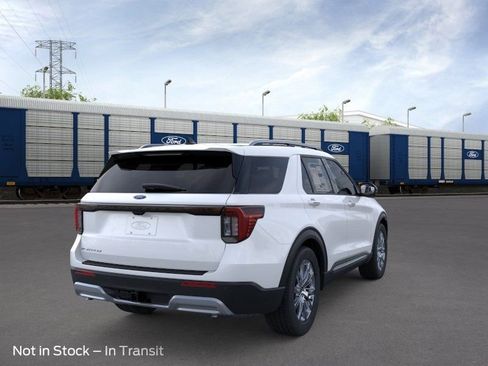 New 2026 Ford Explorer Platinum image 39