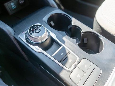 Used 2022 Ford Escape SE w/ Cold Weather Package AWD/4WD image 28
