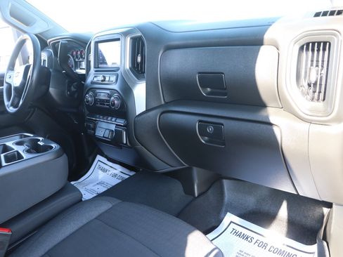 Used 2024 Chevrolet Silverado 2500 Custom w/ Custom Convenience Package AWD/4WD image 34