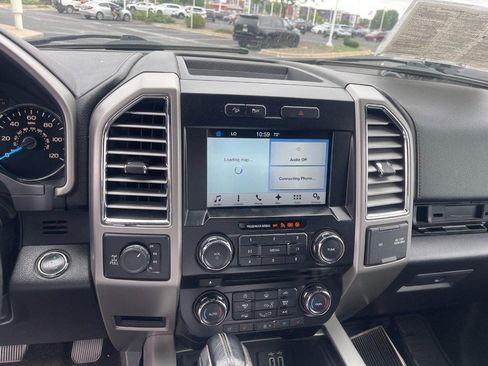 Used 2016 Ford F150 Lariat AWD/4WD image 9