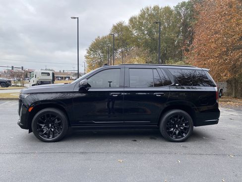 Used 2023 Cadillac Escalade Sport Platinum w/ LPO, ONYX Package image 6