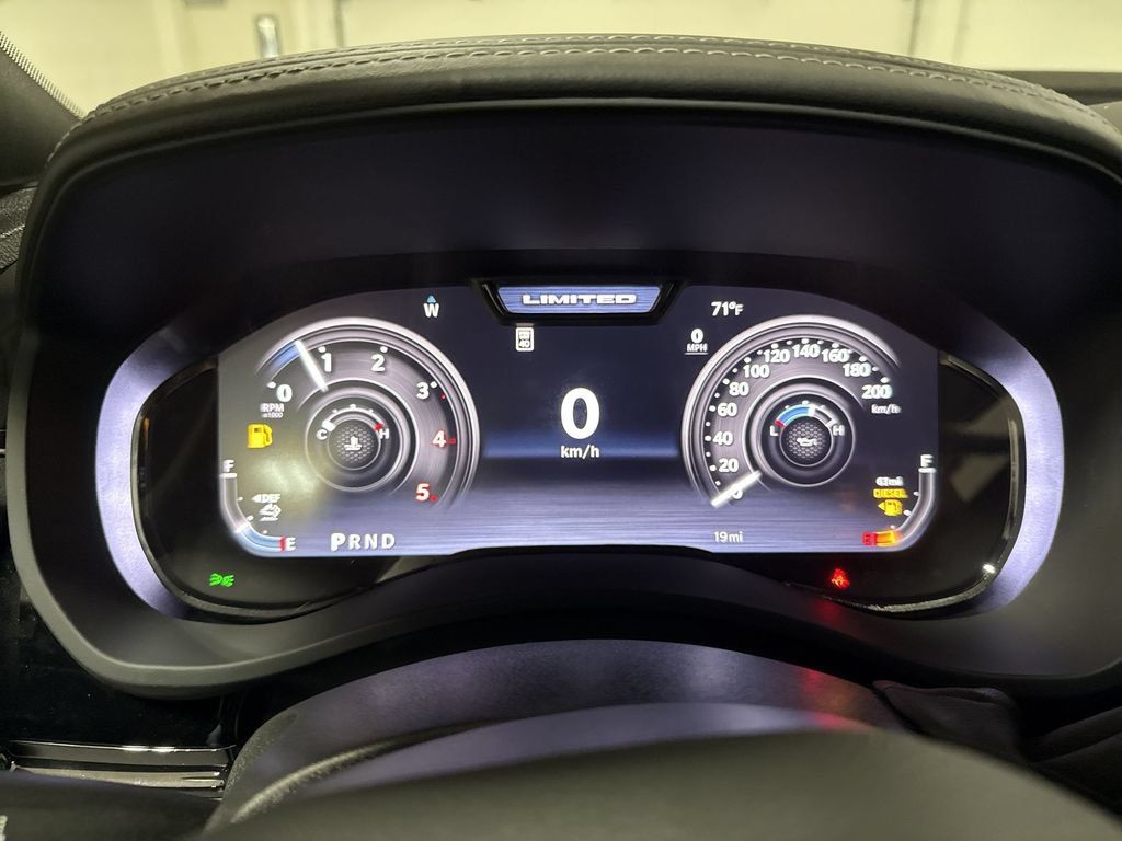 New 2026 RAM 2500 Limited AWD/4WD image 12