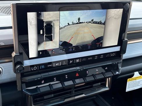 New 2025 GMC Hummer EV 3X w/ Extreme Off-Road Package image 15