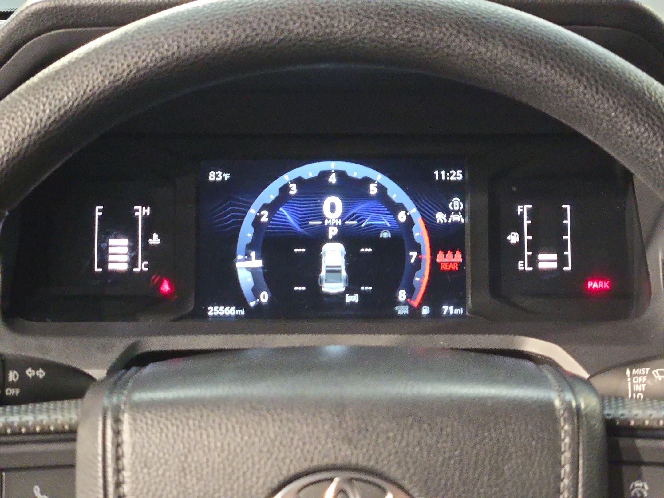 Certified 2025 Toyota Tacoma SR5 AWD/4WD image 15