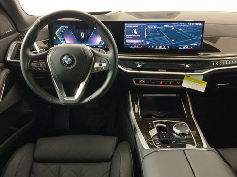 Certified 2025 BMW X5 xDrive40i w/ Climate Comfort Package AWD/4WD image 9