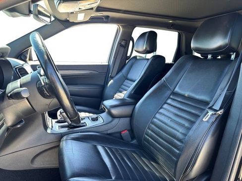 Used 2020 Jeep Grand Cherokee Limited X image 11