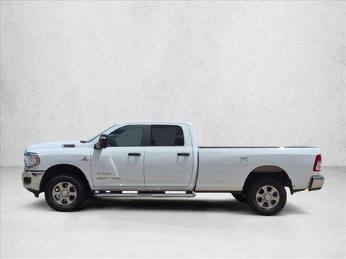 Used 2024 RAM 3500 Big Horn AWD/4WD image 8