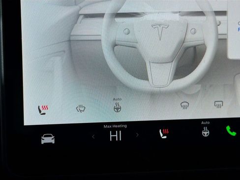 Used 2022 Tesla Model 3 Long Range image 25