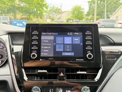 Used 2021 Toyota Camry SE image 44