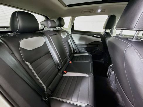 Certified 2023 Volkswagen Taos SEL AWD/4WD image 26
