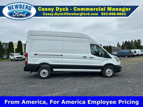 New 2026 Ford Transit 250 148 High Roof RWD image 5