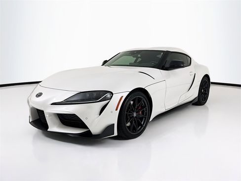 Used 2024 Toyota Supra 3.0 image 1