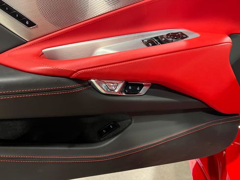 Used 2020 Chevrolet Corvette Stingray Premium Cpe w/ 3LT Preferred Equipment Group image 27