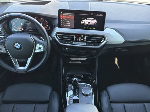 Certified 2025 BMW X4 xDrive30i AWD/4WD image 15
