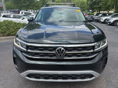 Used 2022 Volkswagen Atlas SE w/ Panoramic Sunroof Package FWD image 3