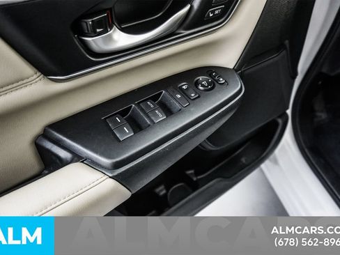 Used 2019 Honda CR-V Touring image 43
