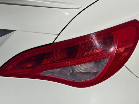 Used 2016 Mercedes-Benz CLA 250 image 51