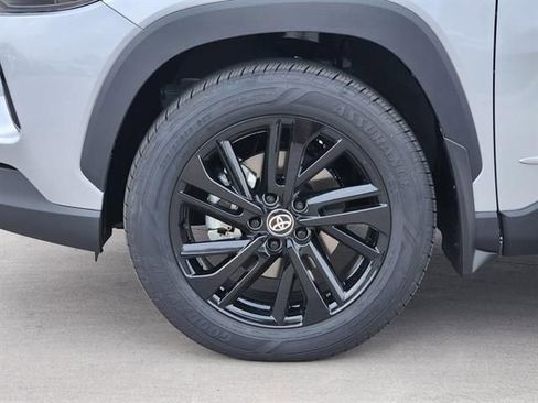 New 2026 Toyota Corolla Cross AWD Hybrid image 7