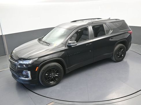 Used 2023 Chevrolet Traverse LT w/ Midnight/Sport Edition image 50
