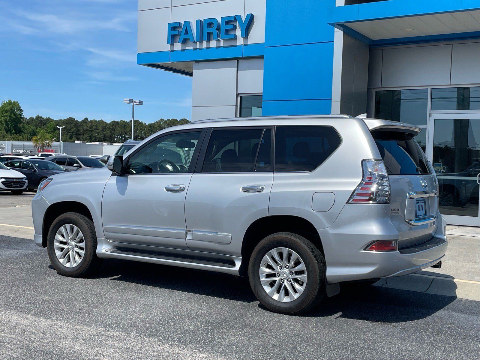 Used 2018 Lexus GX 460 Premium w/ Premium Package AWD/4WD image 3