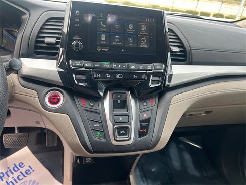 Used 2019 Honda Odyssey EX image 11