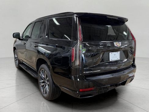 Certified 2023 Cadillac Escalade Sport AWD/4WD image 76
