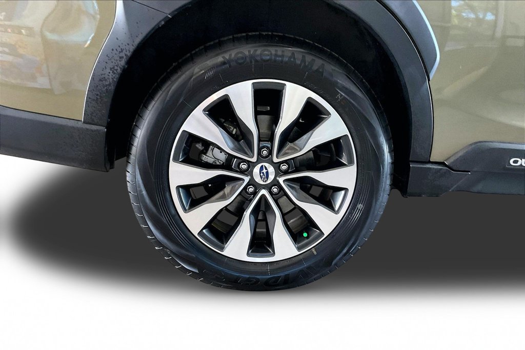 Used 2024 Subaru Outback Limited AWD/4WD image 33