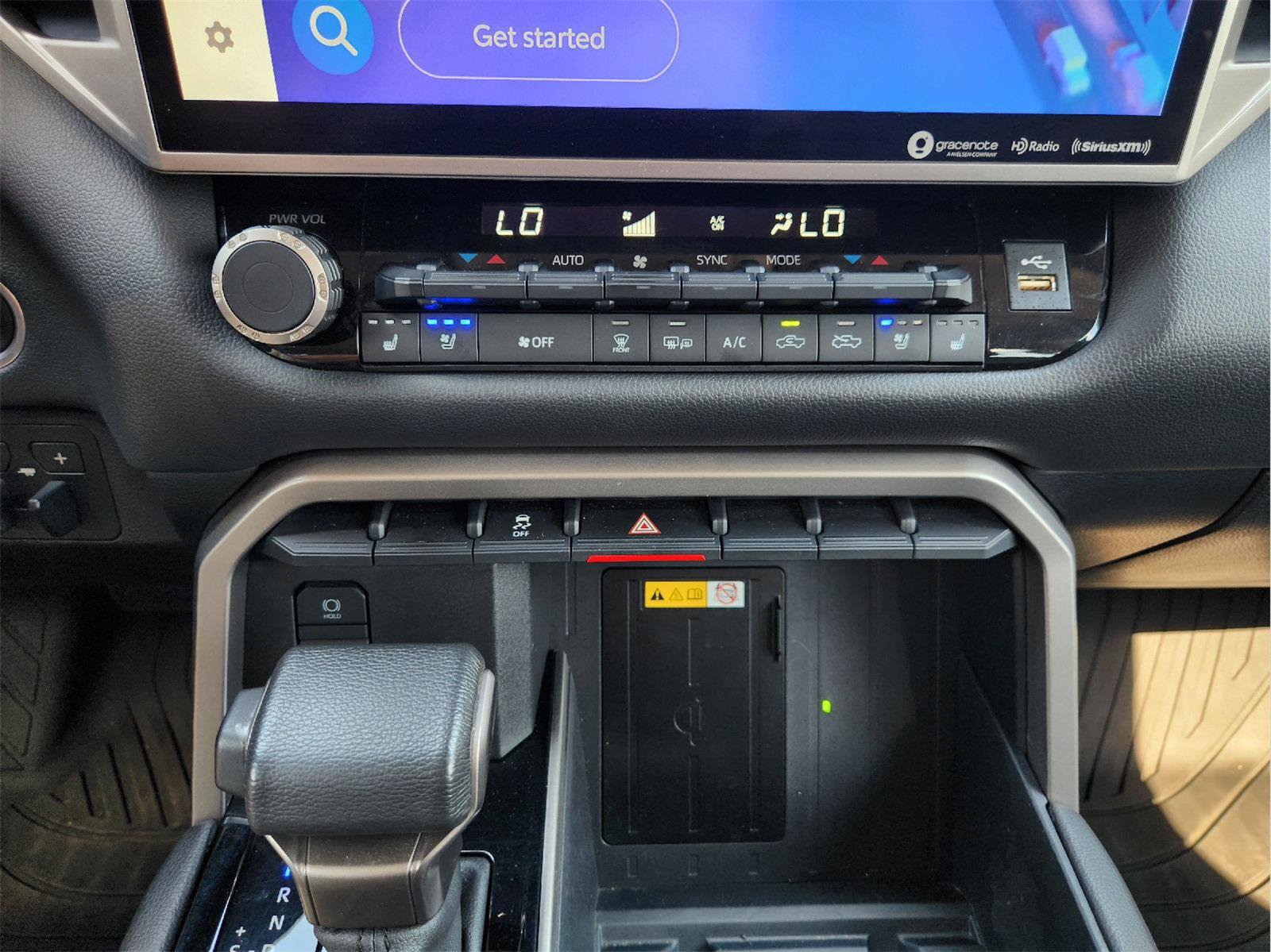 Used 2024 Toyota Tundra Limited w/ Power Package AWD/4WD image 18