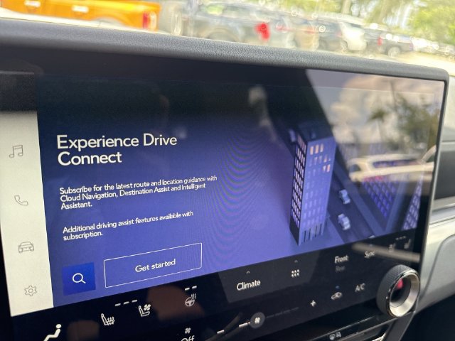 Certified 2025 Lexus GX 550 w/ Cold Area Package AWD/4WD image 18