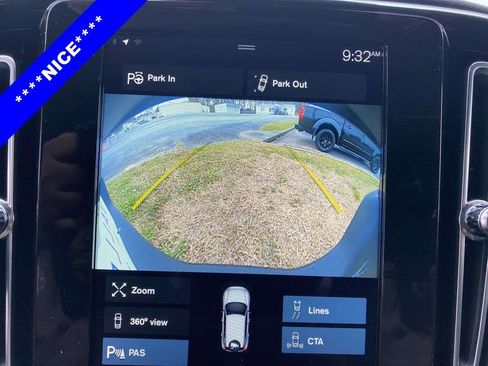 Used 2021 Volvo XC40 T4 R-Design w/ Advanced Package image 20