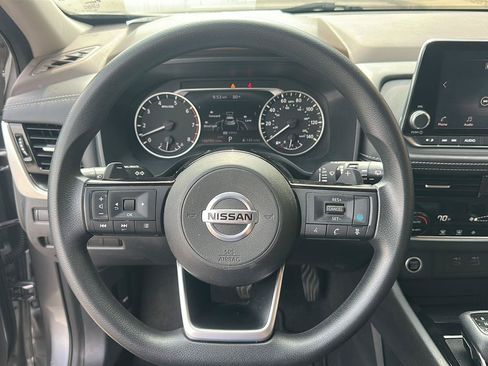 Used 2021 Nissan Rogue SV AWD/4WD image 14