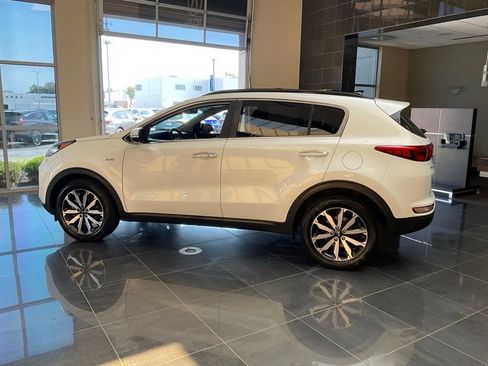 Used 2018 Kia Sportage EX w/ EX Premium Package AWD/4WD image 5
