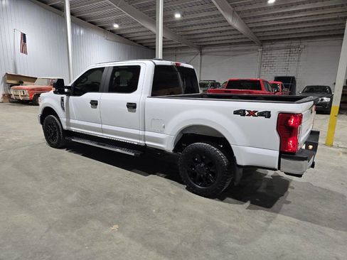 Used 2020 Ford F250 XL w/ STX Appearance Package image 9