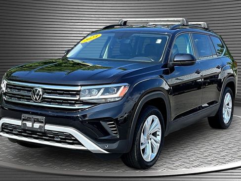 Used 2023 Volkswagen Atlas SE AWD/4WD image 3