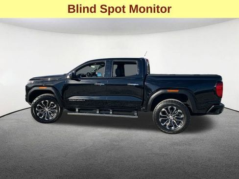 Used 2024 GMC Canyon Denali image 6