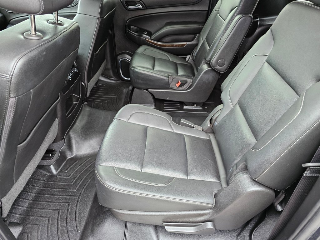 Used 2019 Chevrolet Suburban LT AWD/4WD image 22