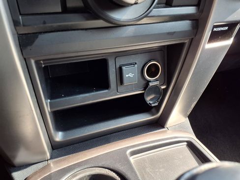 Used 2024 Toyota 4Runner SR5 RWD image 8