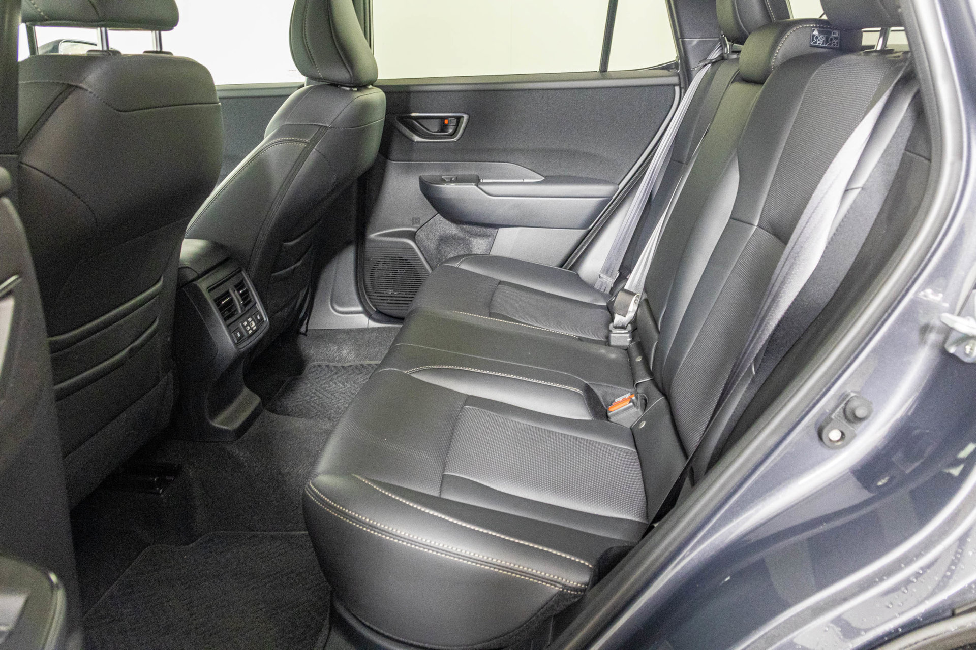 Used 2026 Subaru Outback Limited AWD/4WD image 40
