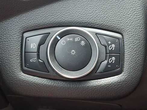 Used 2017 Ford Escape Titanium w/ Equipment Group 301A AWD/4WD image 22